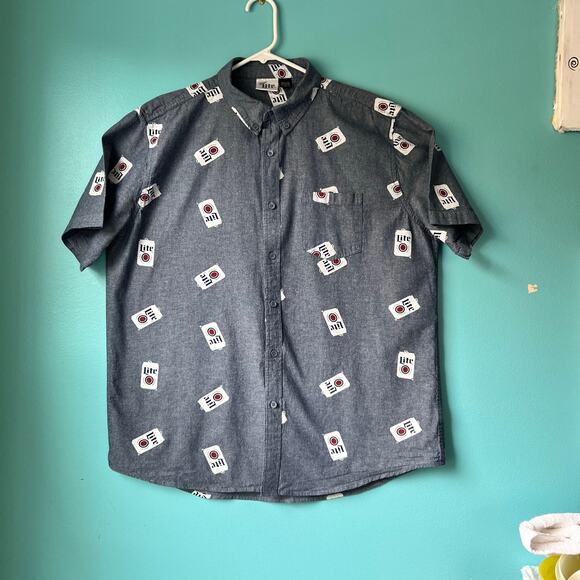 Miller Lite Button Down Shirt Short Sleeve Men's Size XL  active beer mug - Picture 11 of 11